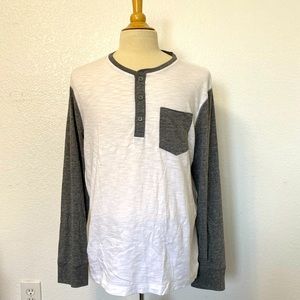 Banana Republic Raglan Shirt